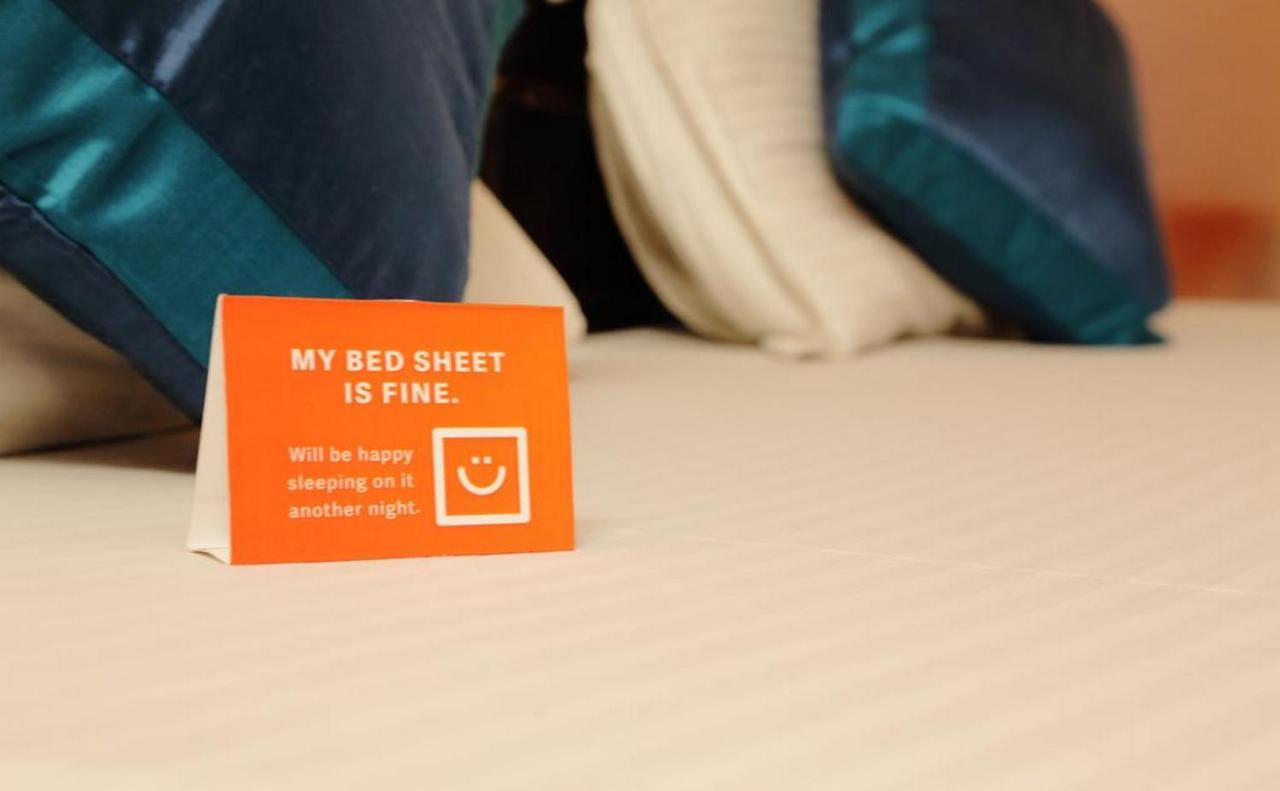 Royal Blue Meridian Inn Bangalore Ngoại thất bức ảnh
